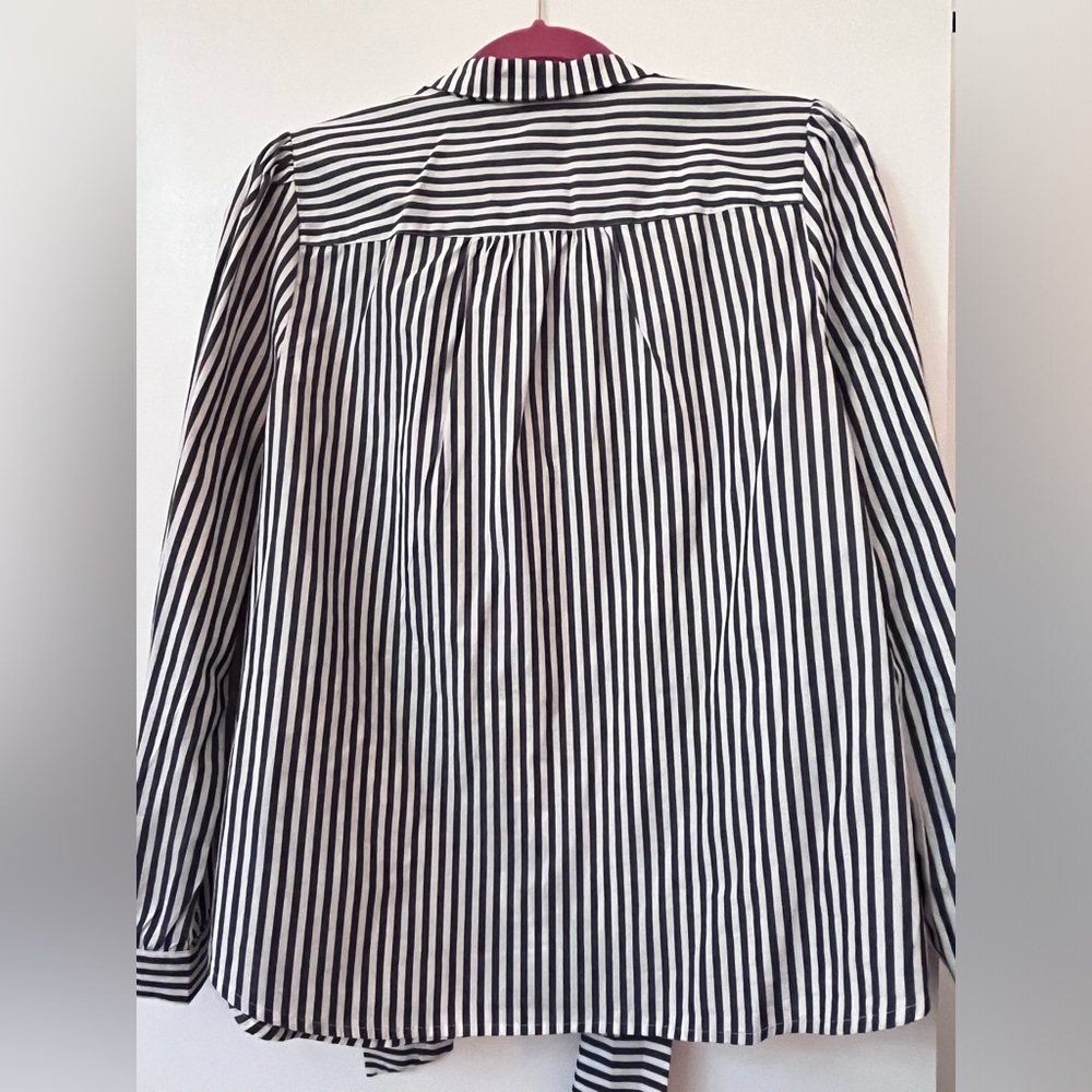 EUC J Crew Blouse Bow Stripe PL - Picture 2 of 14